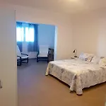 House * アリナガ